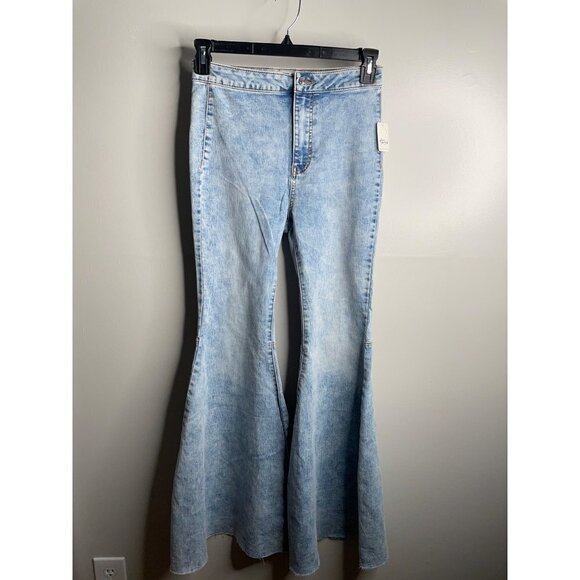 NEW Free People Float On Flare Slim Jeans Stretch Size 27 - Picture 3 of 7